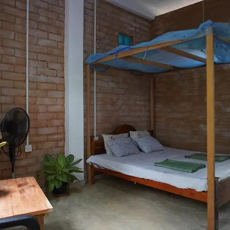 Passionfruit Homestay Matara Exterior photo